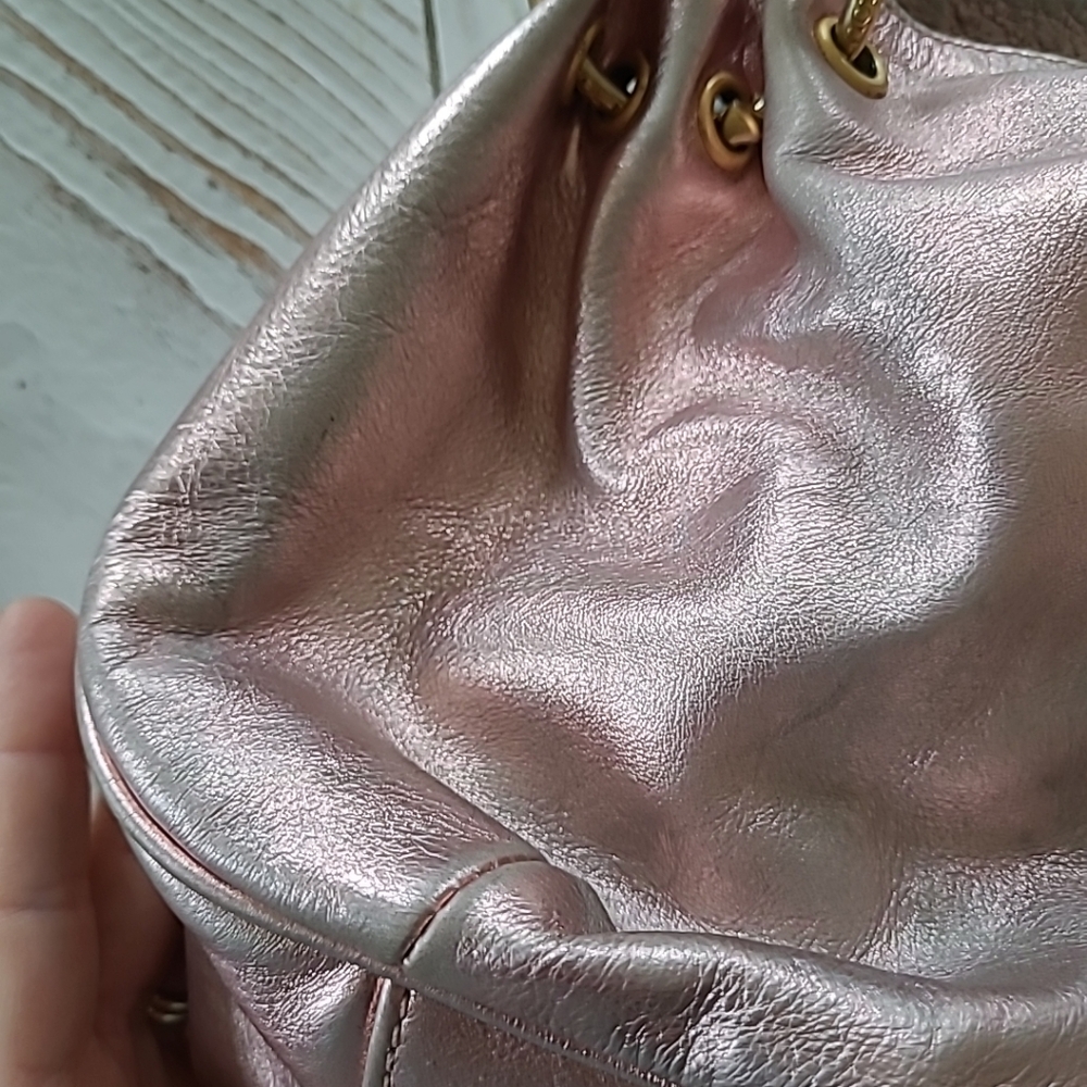 Juicy Couture Y2K Pink Metallic Handbag, Flaws - Picture 6 of 16